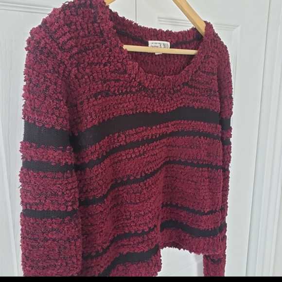 Cropped sweater - Picture 3 of 6